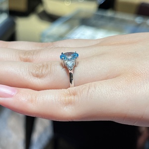 Qinglong Jewelry Custom 10K14K18K White Gold Synthetic Gemstones Classic Oval Cut 1ct Wedding & Party Fashion <b>Ring</b> for Women - Product Image 5