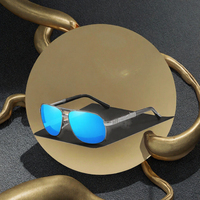 Lunettes de soleil carrées Everglint Optical Timeless Pilot à double pont pour homme, monture dorée classique, légères, à bordure complète, protection UV400, pour l'extérieur