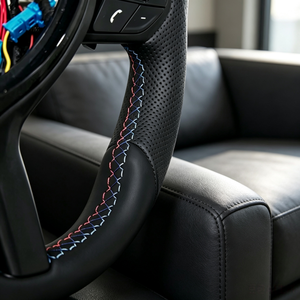 Volante Deportivo Ligero para <span class=keywords><strong>BMW</strong></span> F30 E90 M3 M5 E60 F31 F11 F36 F32 E92 E46 con Agarre Ergonómico y Cosido a Mano - Product Image 4