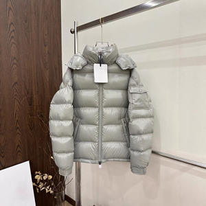 Chaqueta Estilo Canadiense Más Vendida de MON, Modelo MAYA, Apta para Hombres y Mujeres, Cortavientos con Cremallera, Estilo Outdoor, Talla 1:1, Alta Calidad - Product Image 4