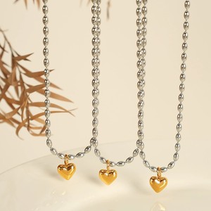 Collana con Ciondolo a Cuore Placcato Oro in Acciaio Inossidabile Ipoallergenico <span class=keywords><strong>per</strong></span> Donne - Product Image 1