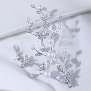 SLBRIDAL Barrettes de luxe <span class=keywords><strong>tendance</strong></span> en zircon cubique et perles pour femmes, pinces à <span class=keywords><strong>cheveux</strong></span> de mariée pour filles, bijoux et accessoires capillaires - Product Image 6