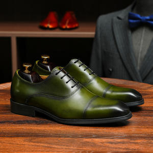 Chaussures d'automne isolantes légères et respirantes en cuir véritable faites à la main, à bout fermé, antidérapantes, de haute qualité et tendance - Product Image 5