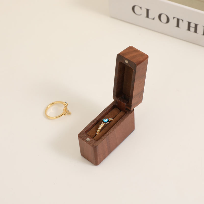 brown Mini design ring box