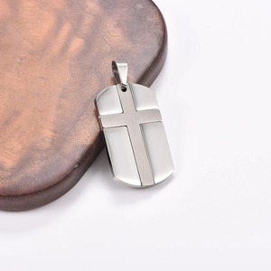 Pendentif Chaîne Breloque Croix en Acier Inoxydable Colliers Breloques Bijoux Religieux Foi Prière Rectangle - Product Image 1