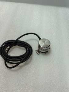 Encoder Rotatorio Incremental de Eje Hueco 8.3620.5000.2000.0021 2000PPR 50mA Hecho en Alemania - Product Image 4