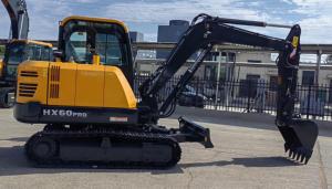 Excavatrice sur chenilles de 5,6 tonnes HX60 PRO - Product Image 2