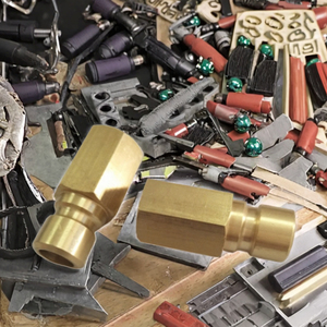 TJPF0252 Conector hexagonal de latón NPT hembra de 1/4 con tratamiento de superficie lisa para refrigeración - Product Image 3