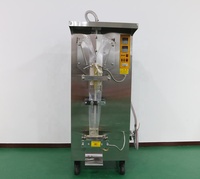 Remplissage de l'eau de sachet de nourriture 2000b/h et machine sanitaires de cachetage