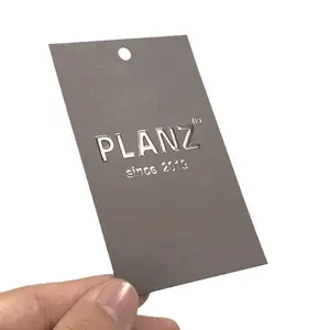 Venta caliente propio logotipo personalizado etiquetas colgantes impresas vestido etiqueta papel impresión corte Swingtag para ropa