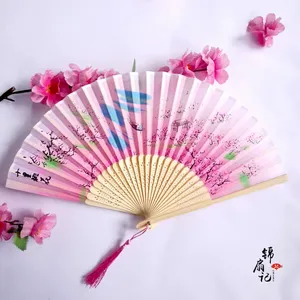 Éventail Pliant Écologique en Bambou Peint à la Main pour la Décoration Intérieure et les Cadeaux d'Affaires – Idéal pour le Nouvel An Chinois - Product Image 5