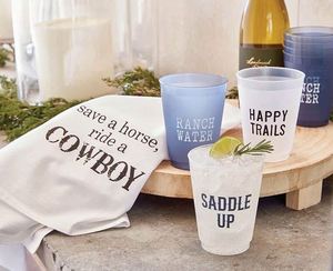 Juego de Vasos Frost Cup Face to Face de 16 Onzas, Vasos de Plástico Libres de BPA, para Familiares - Paquete de 4 - Product Image 1