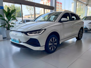 Vente en gros d'usine Voitures neuves pas chères 2024 BYD <span class=keywords><strong>E2</strong></span> Véhicule à énergie nouvelle SUV <span class=keywords><strong>4</strong></span> portes 5 places Longue autonomie de la batterie Voiture électrique hybride - Product Image 5