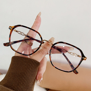 <span class=keywords><strong>Lunettes</strong></span> <span class=keywords><strong>photochromiques</strong></span> anti-lumière bleue pour hommes 2025, montures optiques carrées, logo personnalisé, <span class=keywords><strong>lunettes</strong></span> <span class=keywords><strong>de</strong></span> créateur pour femmes, monture <span class=keywords><strong>de</strong></span> <span class=keywords><strong>lunettes</strong></span>, <span class=keywords><strong>lunettes</strong></span> - Product Image 3