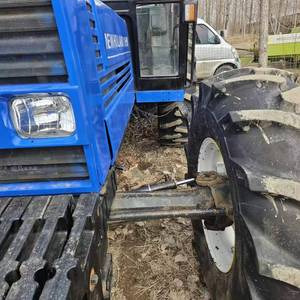 <span class=keywords><strong>Tracteur</strong></span> Fiat <span class=keywords><strong>New</strong></span> <span class=keywords><strong>Holland</strong></span> 180-90 4WD d'occasion, 110 <span class=keywords><strong>à</strong></span> 90, tracteurs pour matériel agricole <span class=keywords><strong>à</strong></span> <span class=keywords><strong>vendre</strong></span> - Product Image 4