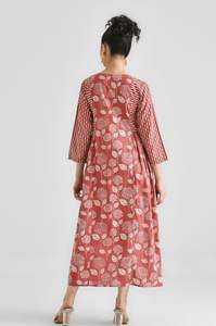 Vestido largo maxi de algodón con estampado floral de colores mezclados para mujer a la moda con botón Vestido largo de verano para mujer - Product Image 4