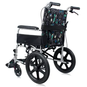 铝制轮椅可折叠轻便问题解决产品，带折叠靠背和可拆卸搁脚板