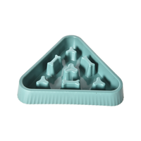 Gamelle interactive anti-glouton pour animaux de compagnie : gamelle triangulaire pour chat et chien, accessoires pour animaux, gamelle puzzle pour l'alimentation et l'eau