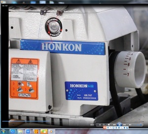 Machine à coudre surjeteuse à entraînement direct ultra-rapide HK-747 - Product Image 6