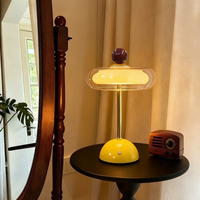 Lampe de table en verre rechargeable, moderne, abordable et luxueuse, trois couleurs, pour le salon, la chambre et l'éclairage d'ambiance