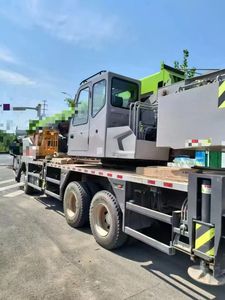 Grue Zoomlion d'occasion de 25 tonnes avec composants essentiels - Boîte de vitesses, moteur, roulement, pompe inclus - Product Image 5