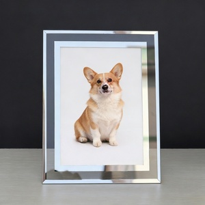 Cadre <span class=keywords><strong>photo</strong></span> minimaliste en verre cristal avec double bordure or et argent, plusieurs tailles disponibles pour photos de mariage, de famille et certificats - Product Image 1
