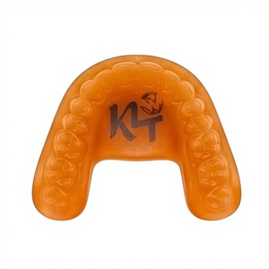 Protège-dents KLTW INT'L en PVC/caoutchouc/EVA jaune, durable, respirant, écologique, haute élasticité, pour l'entraînement de boxe, équipement de protection - Product Image 1