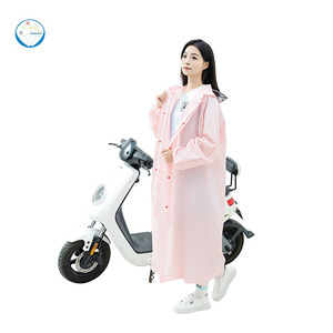 เสื้อกันฝนสำหรับผู้ใหญ่กันน้ำกันลมกระเป๋าเป้สะพายหลัง - Product Image 3