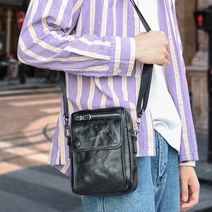 Sac bandoulière en cuir véritable pour homme Joyir, couleur noire unie, sac messager décontracté pour un usage quotidien en extérieur - Product Image 1