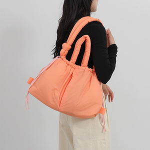 <span class=keywords><strong>Borsa</strong></span> regalo da donna con zaino a spalla estiva all'ingrosso monogramma <span class=keywords><strong>borsa</strong></span> Tote <span class=keywords><strong>trapuntata</strong></span> <span class=keywords><strong>nera</strong></span> - Product Image 3