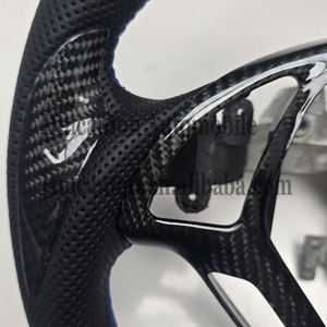 Nouveaux produits : Volant en cuir perforé en fibre de carbone compatible avec les voitures Infiniti G27 G37 - Product Image 2