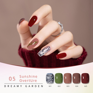 Juego de Esmaltes de <span class=keywords><strong>Uñas</strong></span> KUDAN OEM de Alta Calidad, Esmalte de <span class=keywords><strong>Uñas</strong></span> Desprendible en 5 Colores, Profesional, <span class=keywords><strong>Halal</strong></span> - Product Image 4