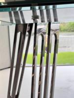 Table de luxe en daim importé d'Italie, table haut de gamme en flanelle, table de divertissement en verre trempé pour les jeux d'échecs et de cartes