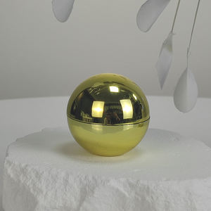 ลิปบาล์มบำรุงริมฝีปากสูตรออร์แกนิคผสมน้ำผึ้งและผลไม้ กลิ่นหอมจากเกาหลี รับผลิตแบรนด์ส่วนตัว (Private Label) พร้อมบริการติดโลโก้ตามต้องการ ช่วยฟื้นฟูริมฝีปาก - Product Image 1