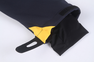OEM Maßgeschneiderte Kapuzen-Outdoor-Jacke mit Reißverschluss Softshell Fleece Wasserdichte Softshell-Jacke - Product Image 5