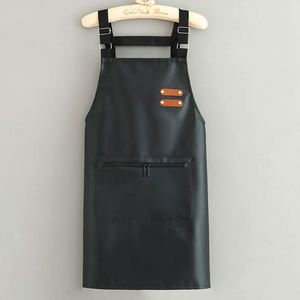 Tablier de Chef Ajustable Léger en Cuir PU avec Grande Poche, Bonne Qualité, Anti-Graisse, pour Hommes et Femmes, Idéal pour le Nettoyage - Product Image 4