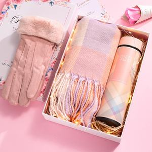 Nuovo prodotto unico popolare sciarpa calda tazza sottovuoto bambola coniglietto inverno matrimonio regali di natale set per donne e ospiti - Product Image 6