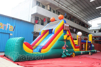 Parcours d'obstacles gonflable sportif avec toboggan, jeux d'escalade, aire de jeux combinée, piste de jeu, château gonflable extérieur décoratif