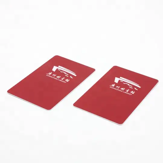 Матовая, глянцевая, матовая визитная карточка из ПВХ с nfc-меткой, с пользовательским логотипом и печатью