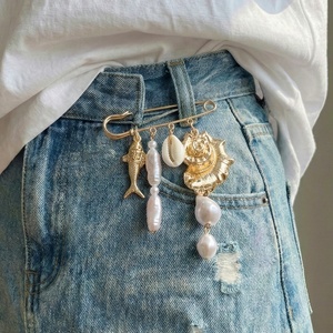 Broche de Concha de Caracola Dorada <span class=keywords><strong>con</strong></span> Borla y Cadena, Pin de Fijación para Cintura, para Mujer, de Lujo, para Eventos y Fiestas, de Aleación <span class=keywords><strong>con</strong></span> Perlas - Product Image 3