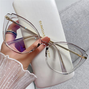 9020 sport Tr90 Rectangle cadre bleu lumière bloquant lunettes 4 en 1 magnétique polarisé Clip sur lunettes de soleil avec étui hommes femmes - Product Image 5