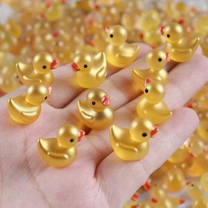 Miniature Landscape DIY Plastic <b>Bear</b> Crafts Trendy Decorative Cartoon-patterned Ornaments <b>Cute</b> Creative Landscaping Items - Product Image 3