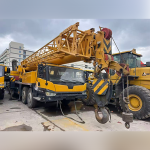 Grúa hidráulica profesional de uso pesado en oferta, modelo QY80K, capacidad de carga nominal de 80 toneladas, 2800 horas de uso, para uso industrial. - Product Image 6