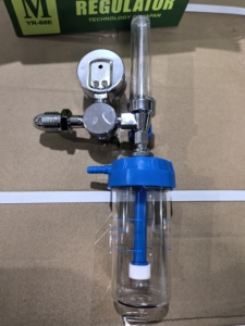 Régulateur de bouteille d'oxygène médical à double manomètre de haute qualité pour hôpital - Product Image 5