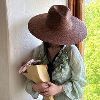 Chapeau de soleil de luxe en paille à large bord pour femme, style français, pour l'été, la plage et les activités de plein air
