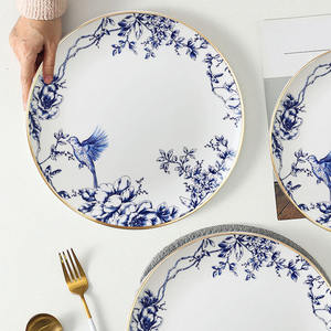 ชุดจานชามเซรามิคลายดอกไม้นอร์ดิกวินเทจสีขาวน้ำเงินขอบทองสำหรับตกแต่งงานแต่งงาน ชุดอาหารสไตล์นอร์ดิก - Product Image 4