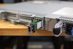 เซิร์ฟเวอร์แบบแร็ค PowerEdge R260 1U Intel Xeon E-2400 8 คอร์ แรม 128GB DDR5  พร้อม NVMe  ระบบจ่ายไฟ BOSS 450W  เซิร์ฟเวอร์แร็คระดับเริ่มต้นสำหรับองค์กร - Product Image 2