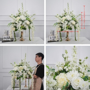 Customize Realistic Handmade Silk Rose White Green Flower Ball Centerpiece for Wedding Table Decoration Factory Wholesale - Product Image 3