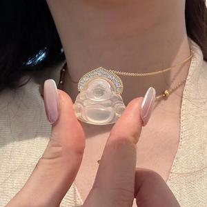 Collar con Colgante de Plata de Ley S925 Estilo Chino para Mujer, Nuevo Diseño de Pluma Esmerilada Exquisito con Diamantes de Alta Gama - Product Image 2