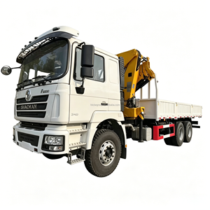 Grue montée sur camion 4x4 de 8 tonnes à haute efficacité et robuste, avec flèche articulée et stabilisateurs hydrauliques pour la manutention de marchandises tout-terrain - Product Image 1
